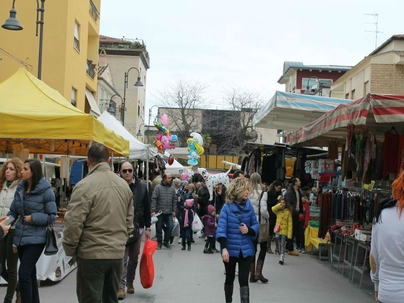 23 Novembre 2014: Torna la fiera d'Autunno